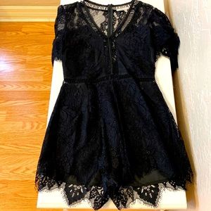 Lovers and friends romper!